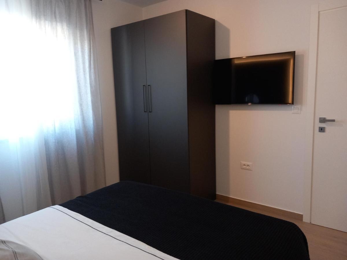 Urban Appartement Pula Buitenkant foto